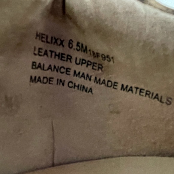 Naked Feet Helixx Platform Leather Sneaker, 8 - Picture 8 of 8